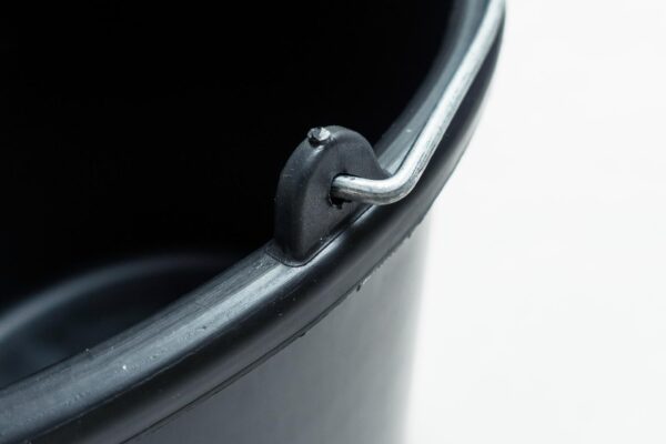 uchwyt-wiaderko-budowlane uchwyt-wiaderko-budowlane